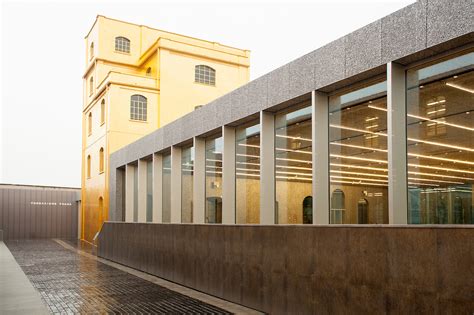 fondazione prada italy.